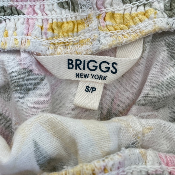 Linen Blend Tropical Print Shorts - Picture 15 of 16